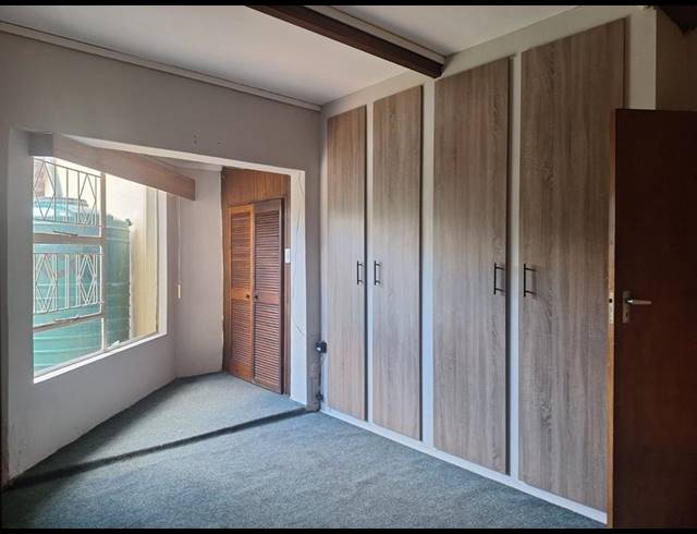 4 BEDROOM PROPERTY TO RENT IN BRENTHURST